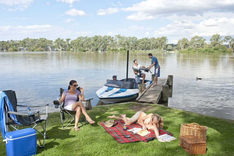 picnic by the murray river